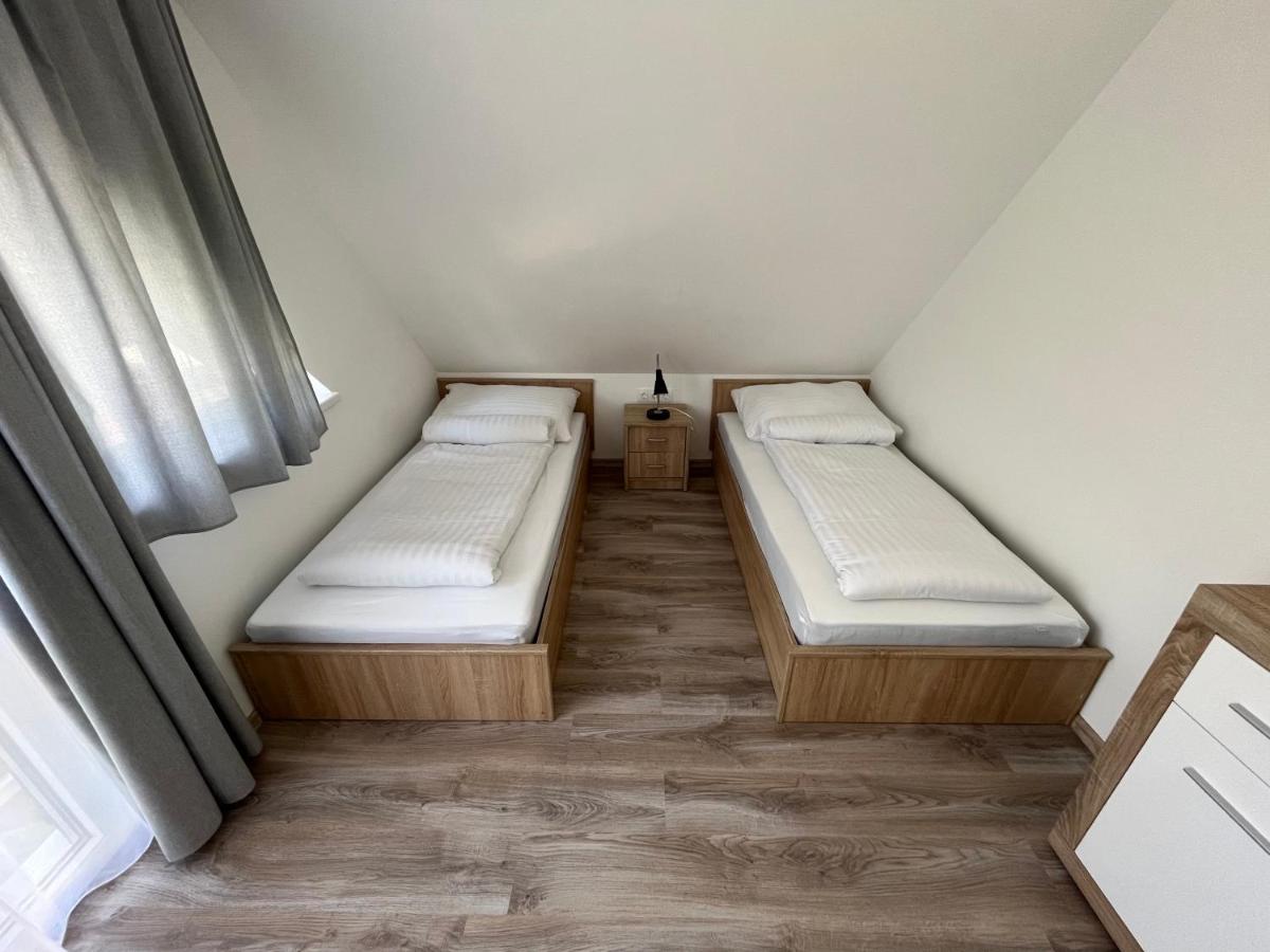 Sunset Beach Apartman Balatonfůzfő Esterno foto