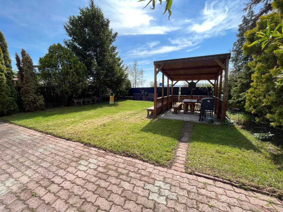 Sunset Beach Apartman Balatonfůzfő Esterno foto