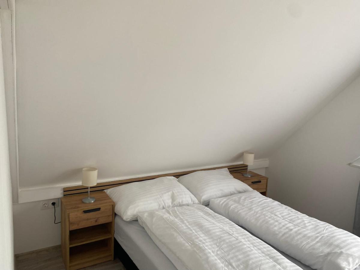 Sunset Beach Apartman Balatonfůzfő Esterno foto