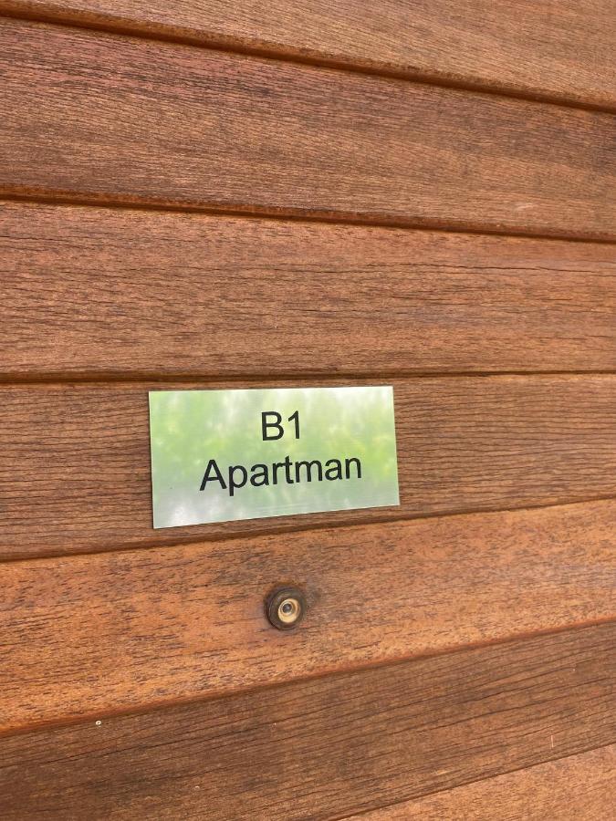 Sunset Beach Apartman Balatonfůzfő Esterno foto